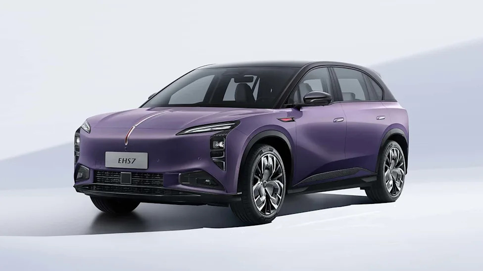 China’s EV Charging Race Just Broke The Four-Minute Barrier