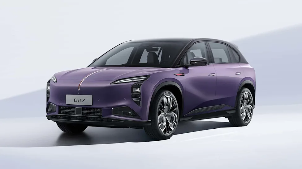 China’s EV Charging Race Just Broke The Four-Minute Barrier