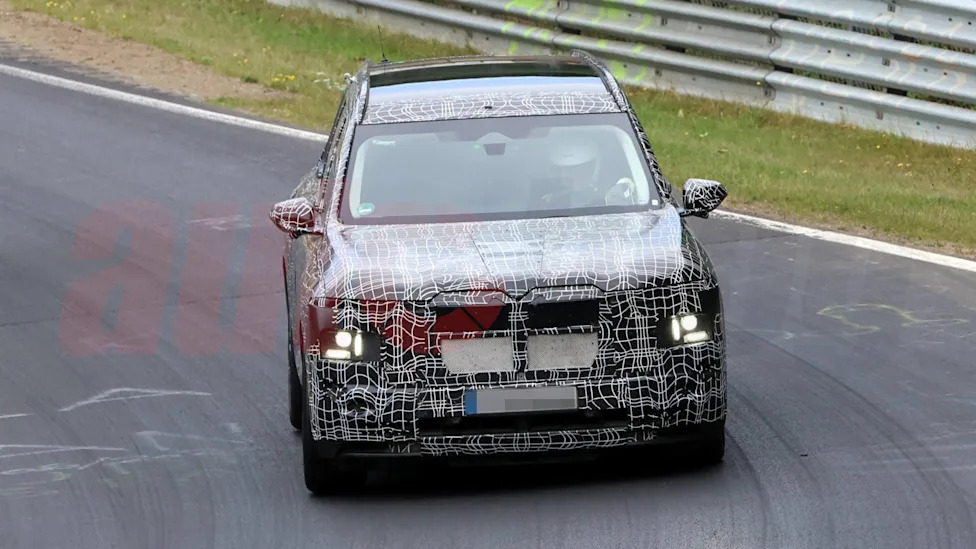 Nearly 600-HP BMW X7 Still Won’t Match the Escalade-V
