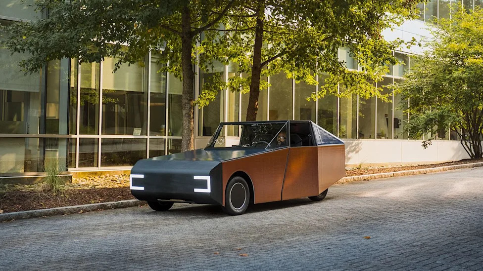 This tiny solar EV can generate more energy than it uses to power the daily commute