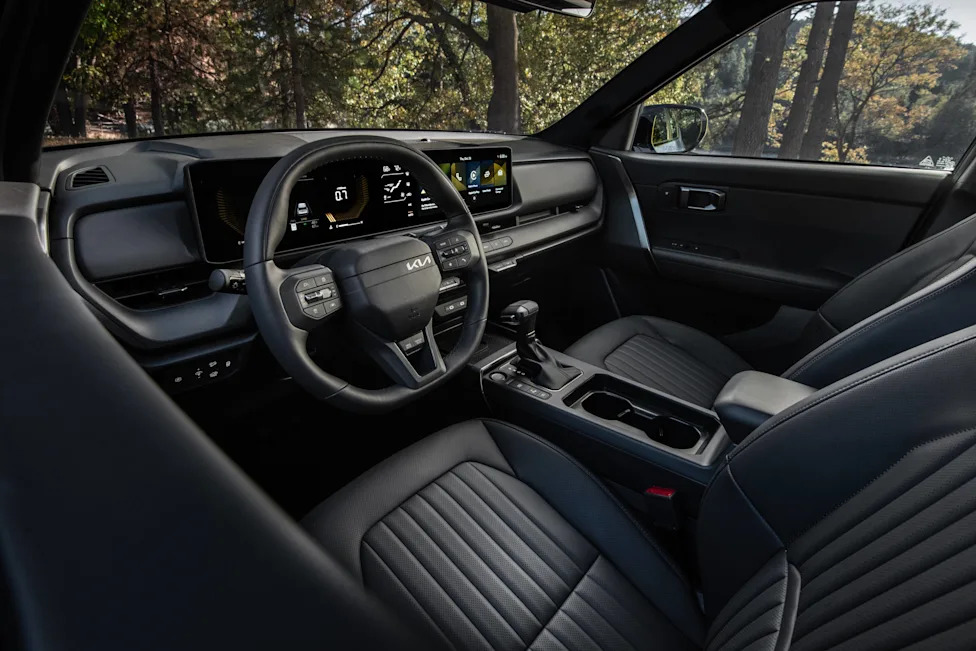 The 2027 Kia Seltos Isn’t a Bargain Anymore, Unless You Go Hybrid