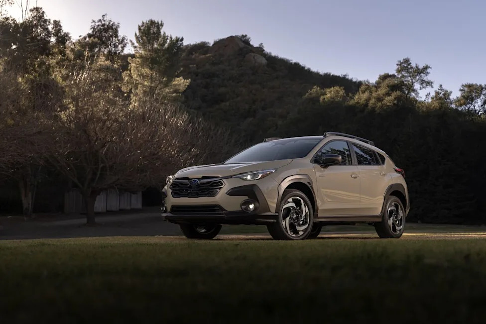 Subaru Changes Almost Nothing About 2027 Crosstrek
