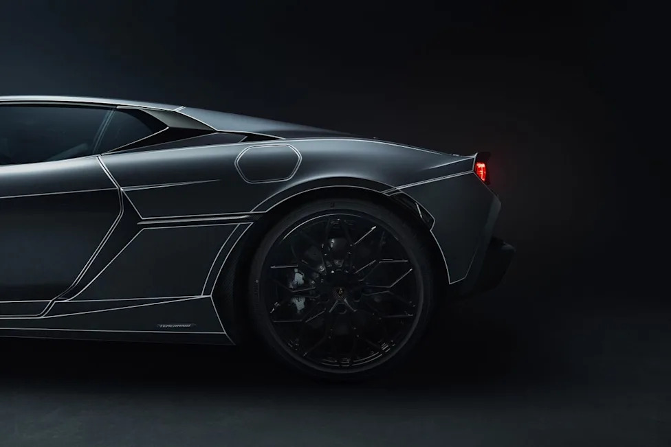 Unlimited Options: Inside Lamborghini's Customization Program