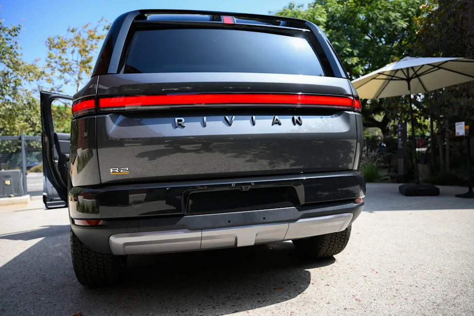 Rivian, Colorado seller lists 50-mile Rivian R2 for $79,900, while Rivian sells one for $20,000 less
