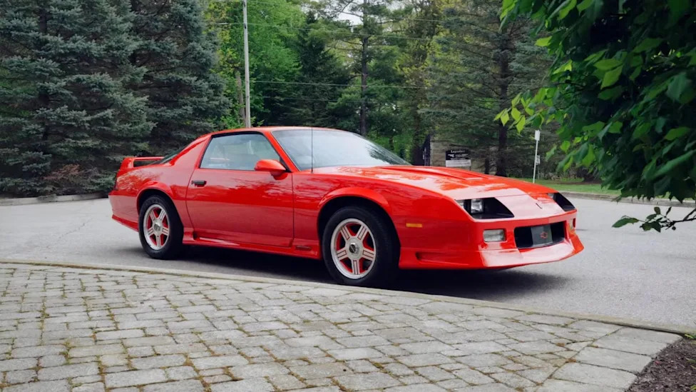 Someone Discovered A 1991 Camaro Z28 1LE With Less Than 200 Miles On The Clock