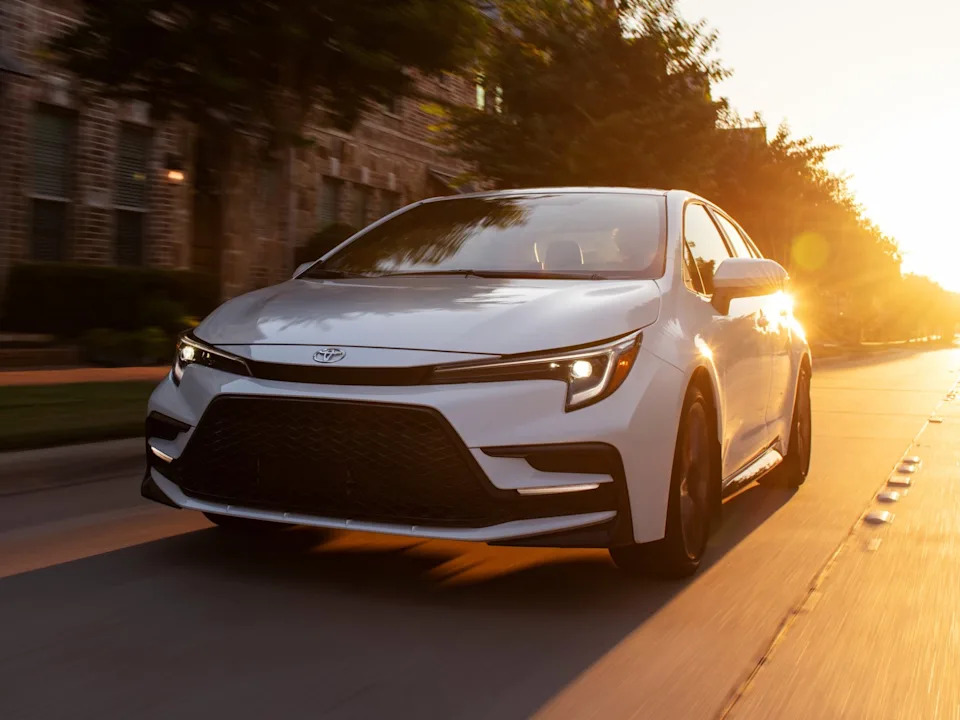 Honda Civic Vs. Toyota Corolla at 250,000 Miles: It's Not Even Close