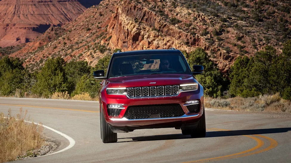 Jeep Issues A Third Recall To Fix Grand Cherokee Suspension