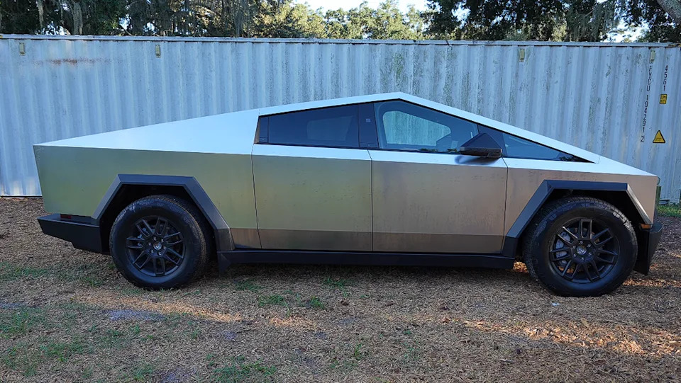 He Dropped $100K on a Brand-New Cybertruck—and Tesla Handed Him a Greasy Disaster
