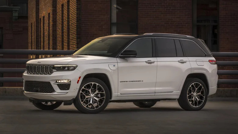 This Is The Least Satisfying Car Or SUV Model You Could Buy (According To Consumer Reports)