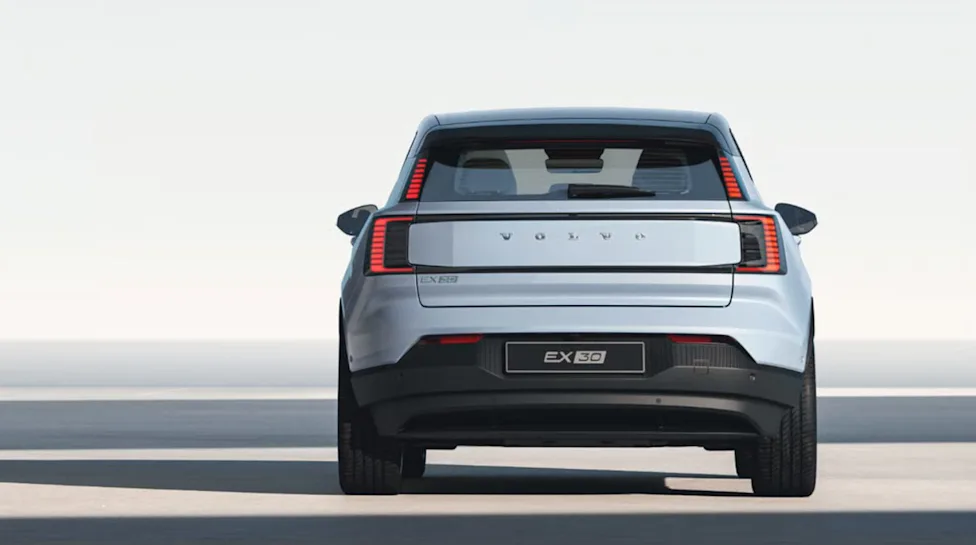 Volvo, Trump Grants Volvo Special Pass on Connected Car Ban