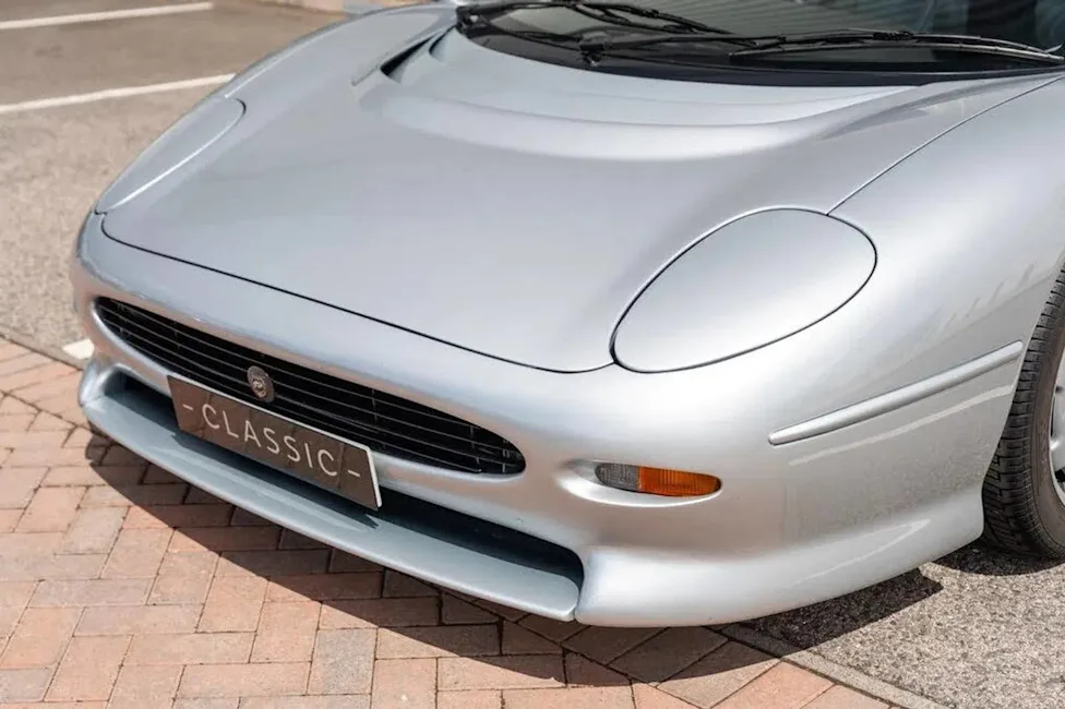 The Sultan Of Brunei’s Jaguar XJ220 Is Up For Sale With Just 2,646 Miles