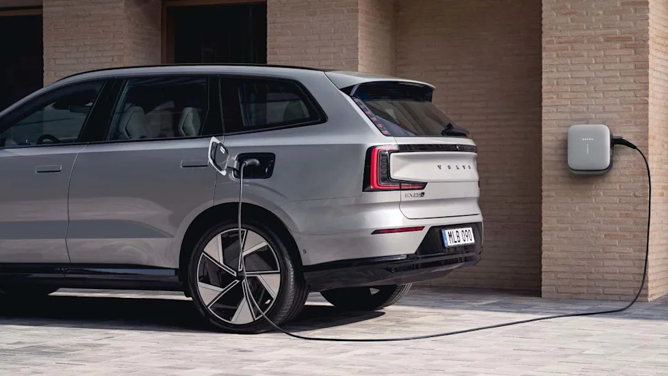 Battery, Massachusetts EV Owners Will Earn Money By Selling Battery Power