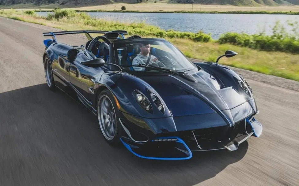 One-Off Manual Pagani Huayra Roadster 'Executor' Sells for $8.035M at RM Sotheby's Monterey