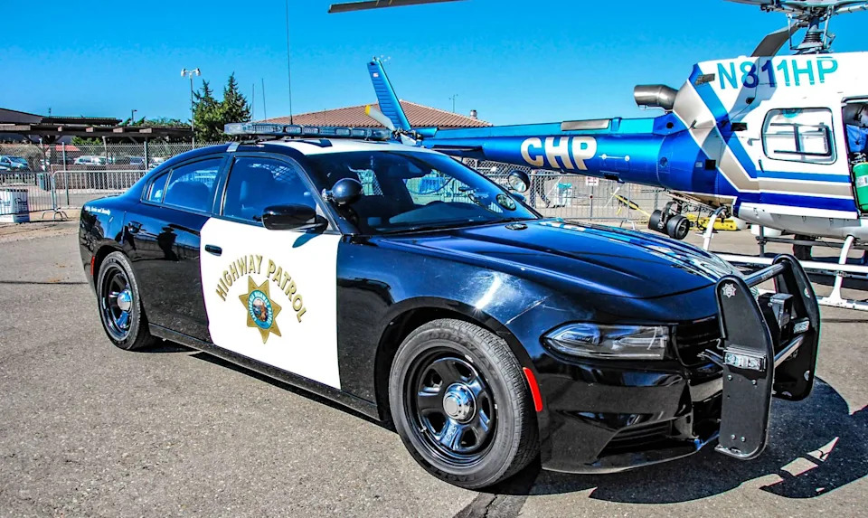 Missouri Driver Beat a Speed-Trap Headlight Ticket in Federal Court. In California, Flashing After Dark Can Still Cost $247.