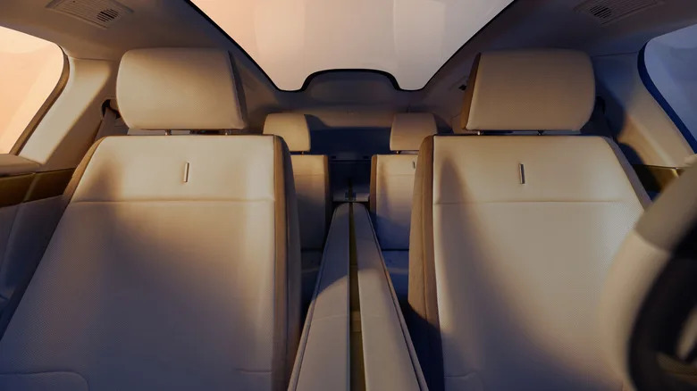 Jaguar Type 01 Interior Looks Smooth, Minimal, Natural