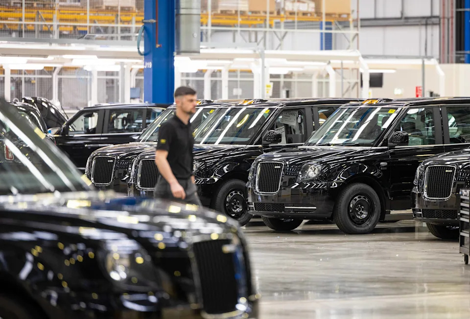 London's Iconic Black Cab Is Getting Redesigned for 2027