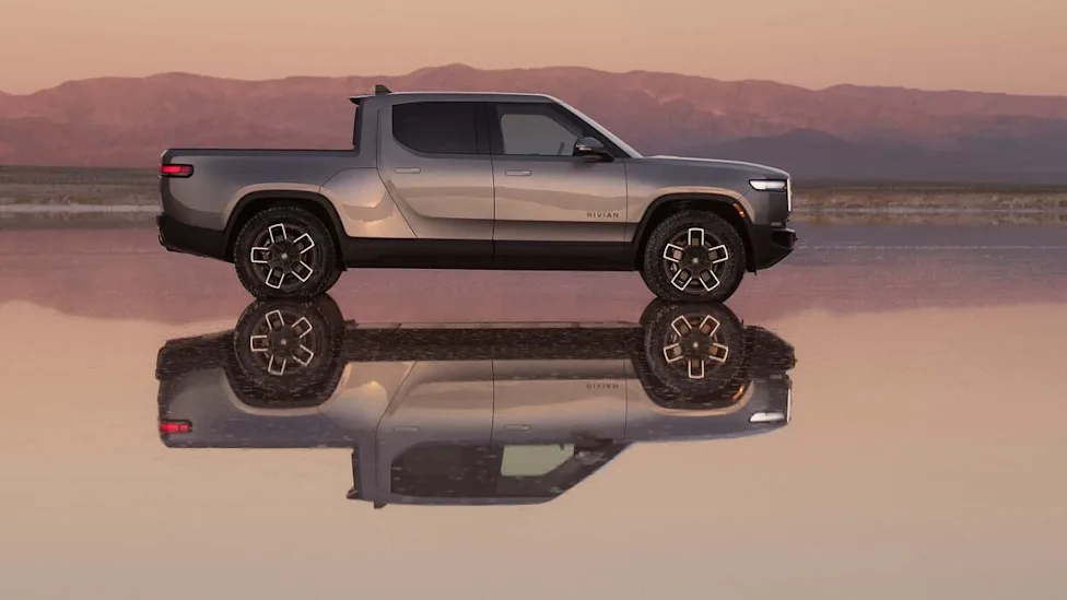 Rivian Updates R1S and R1T With More Comfort, Tech, and Rubber
