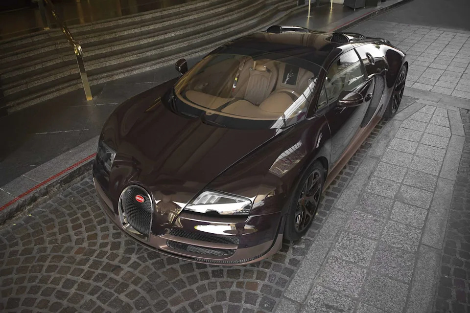 Zurich Didn't Re-Rate Bugatti's Legends Veyrons. It Re-Rated One Chapter.