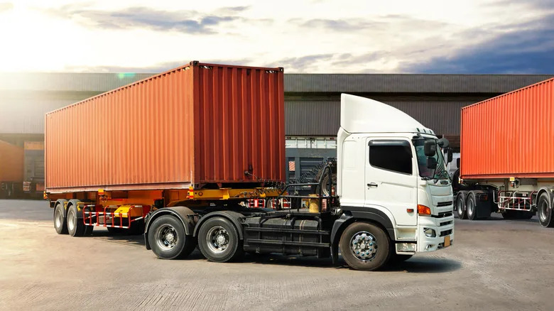 Why Are Semi-Trucks Also Called Tractor Trailers?