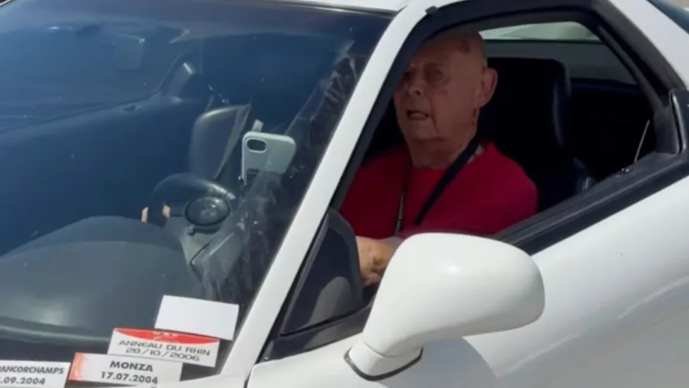 Honda, NSX, This 94-Year-Old Drives and Races a Honda NSX Manual That He Will Never Get Rid Of