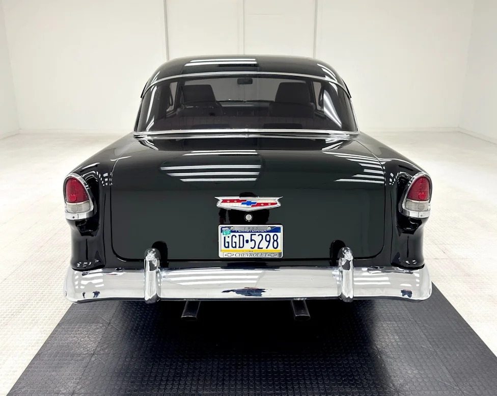 This Restomod 1955 Chevrolet Bel Air Hides A PlayStation 2 Under The Seat