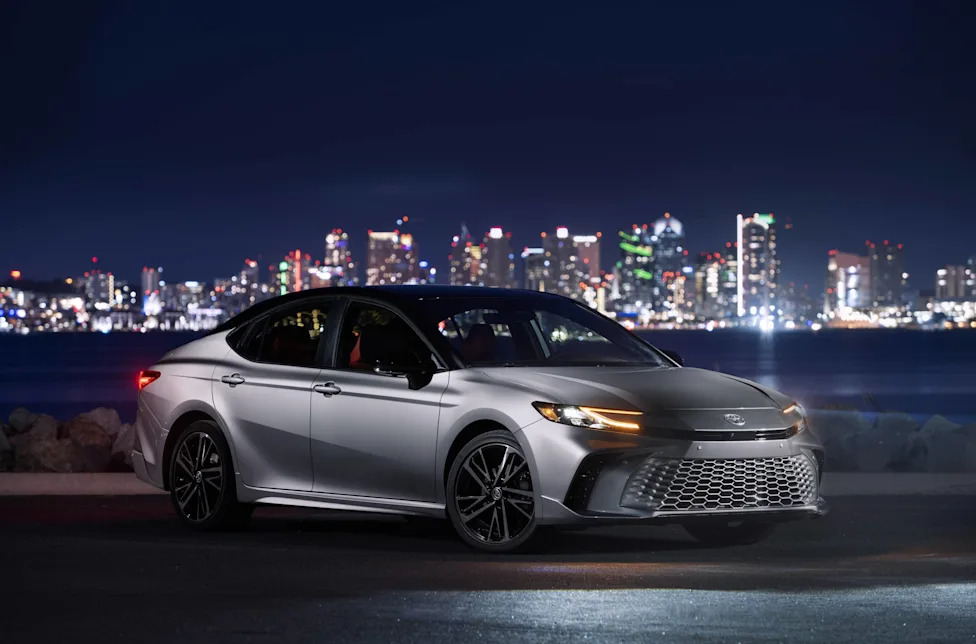 Toyota Camry vs Acura TLX: The Used Acura Makes The New Camry Look Boring