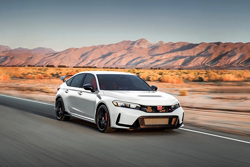 Here’s Why Honda Prelude and Civic Type R Have Gas Caps While Others Don’t