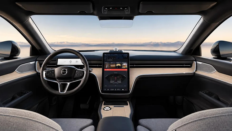 Volvo’s Newest EVs Can Warn Each Other About Deer, Cyclists, and Crashes Ahead