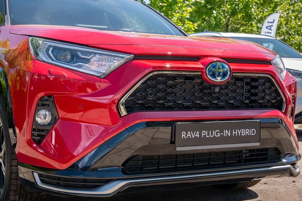 Toyota, Toyota lagged on EVs, then US buyers sent hybrids soaring