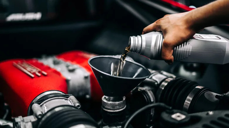Is It Safe To Keep Driving With The Oil Light On?
