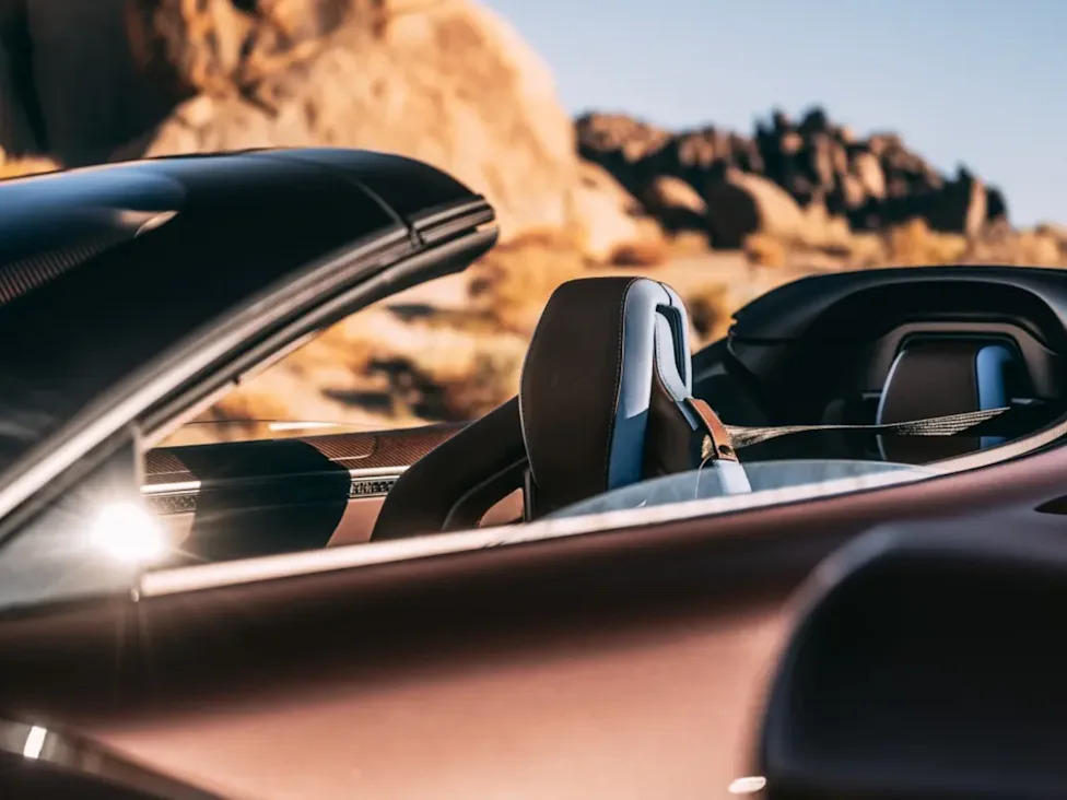 Czinger 21C Spyder Has 1,250 HP, No Roof and a $2.75 Million Price