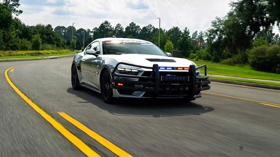 Police Departments Are Now Getting Their Mustangs Modified By Steeda