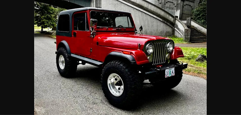 Jeep, No-Reserve 1979 Jeep CJ-7: A 304 V8 Swap With a Suspension Lift