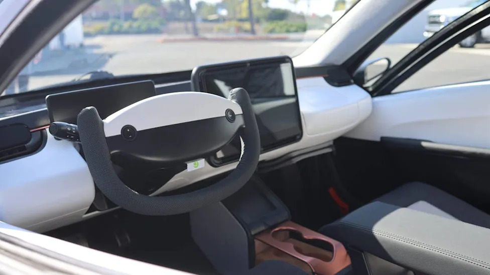 This Solar EV Claims Up to 1,000 Miles of Range and Adds 40 Miles a Day