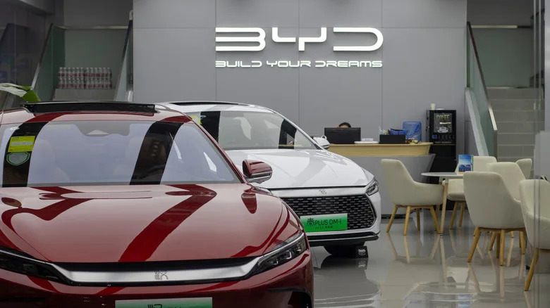 BYD, Battery, BYD Says Its New Solid-State EV Battery Tech Is Nearly Ready For The Open Road