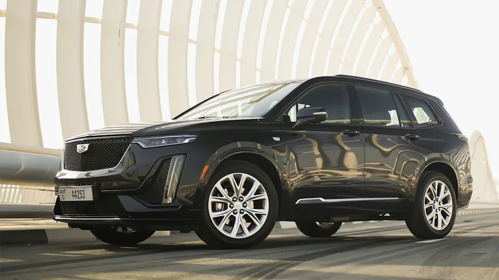 Cadillac, Cadillac Discontinued Its Gas-Powered XT6. Now It’s Bringing It Back.