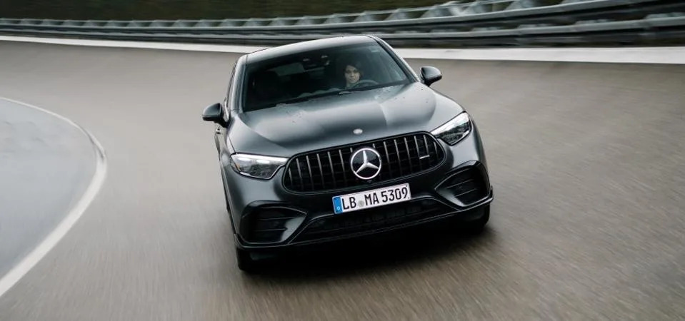 2027 Mercedes-AMG GLC53: The Golden Jet
