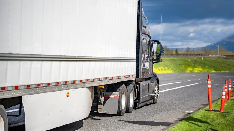 A NASA Study In The '70s Helped Shape What Semi-Trucks Look Like Now