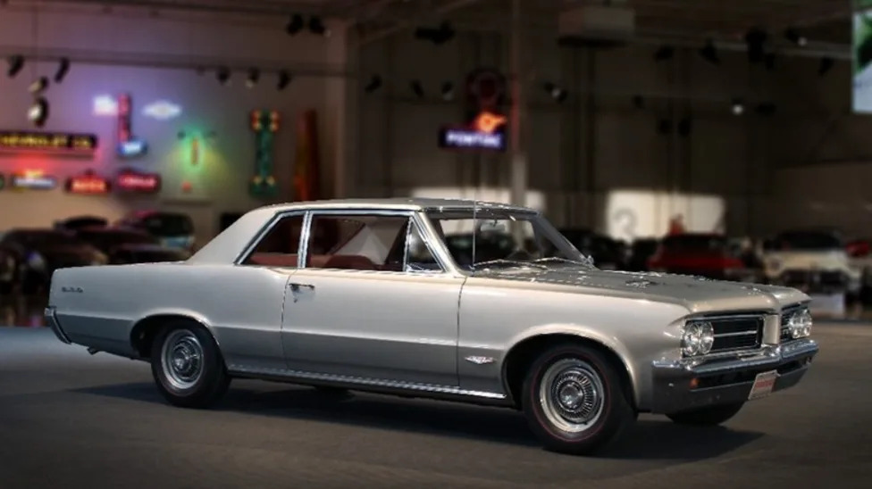 Why Did GM Stop Making Separate V8 Engines For Each Brand?
