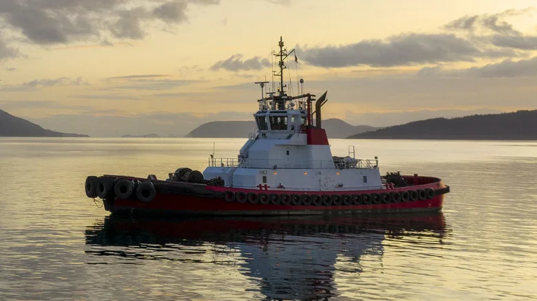 How Fast Can A Tugboat Go? (And Why They're So Slow)