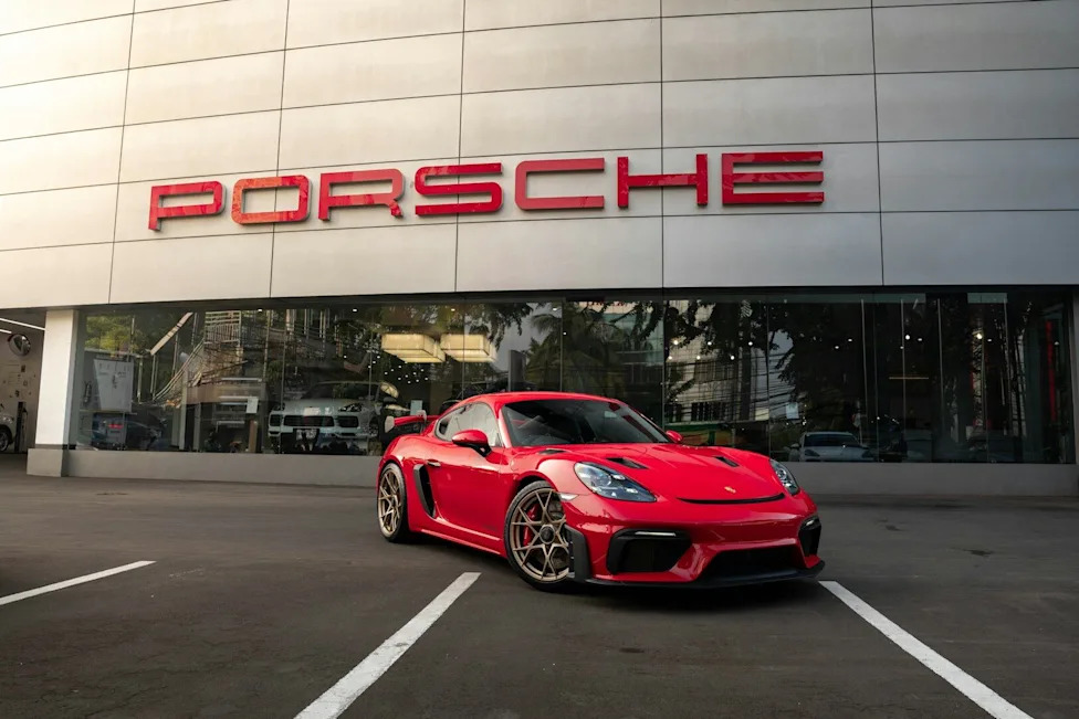 Polestar, What to Know for Your Morning: A Supreme Court Bombshell, Polestar's Fire Sale, and NHTSA's Worst Week Yet