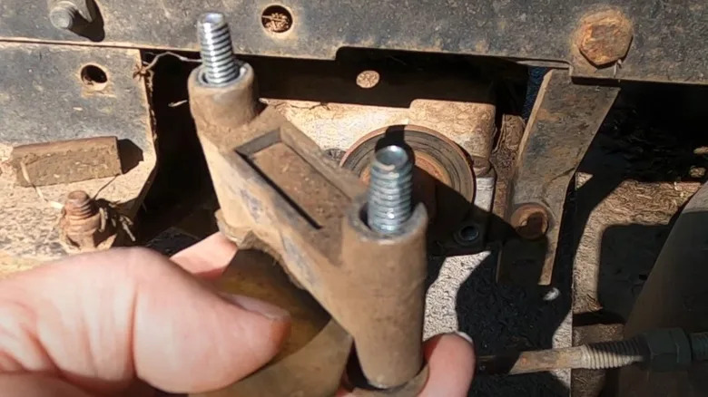 How To Know It's Time To Replace The Brakes On Your Mower