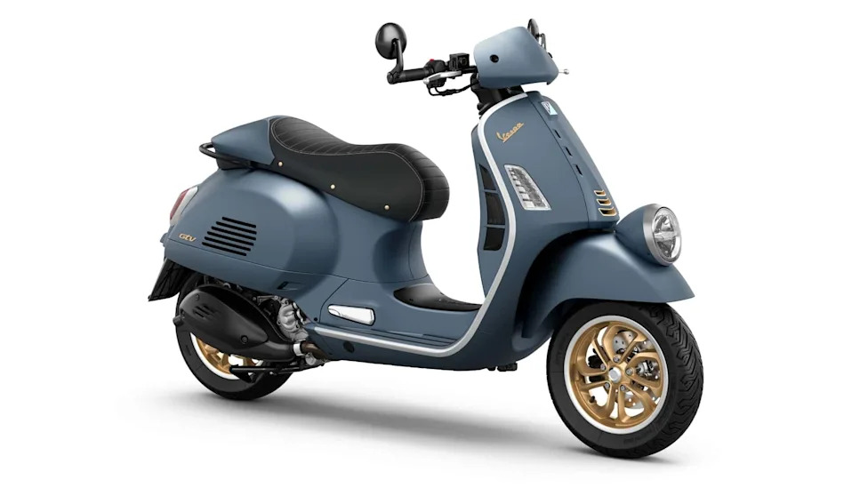 Vespa Is Recalling All Its Officina 8 Scooters In US Over a Mirror Mixup