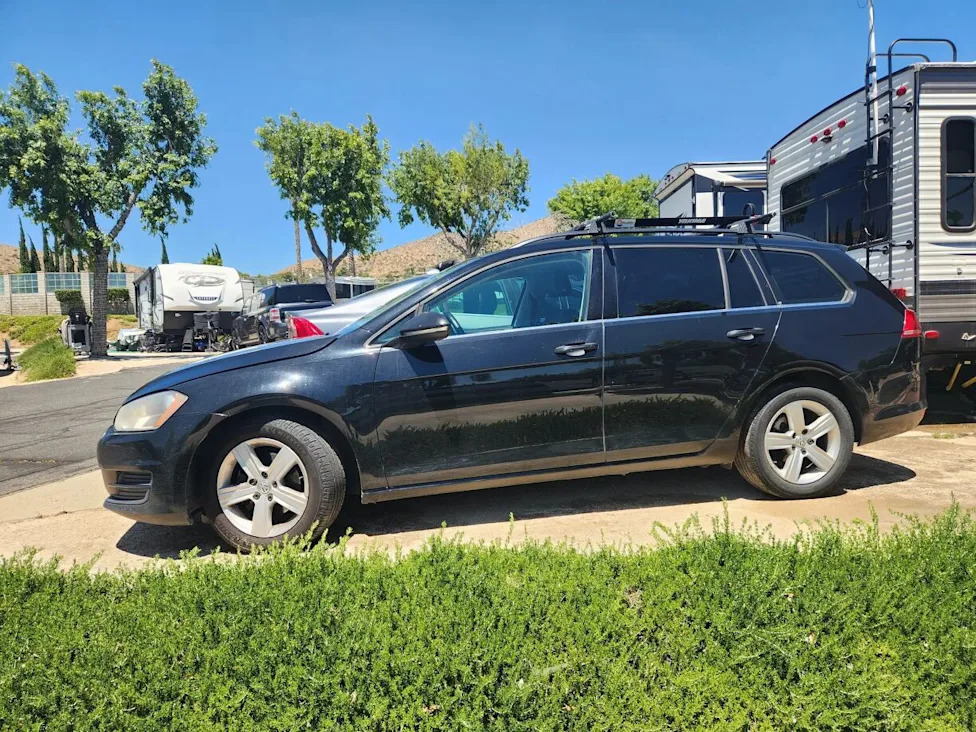 2015 Volkswagen Golf SportWagen TDI For Sale