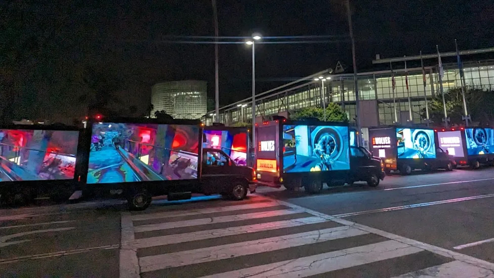 New Nightmare Just Dropped: ‘3D’ Animated Ads on Trucks in Traffic