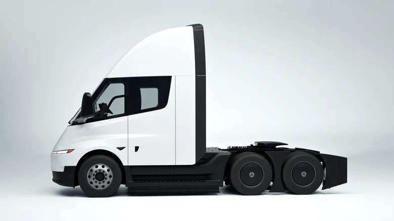 Tesla Semi-Trucks Could Be The Big Winner In America's Diesel Price Crisis