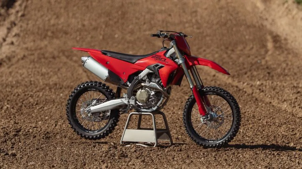 2027 Ducati Desmo250 MX – First Look