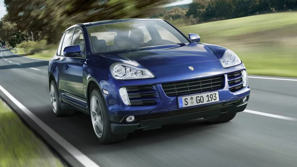 Which Engine Powered The Porsche Cayenne Diesel, And Why Was It Discontinued?