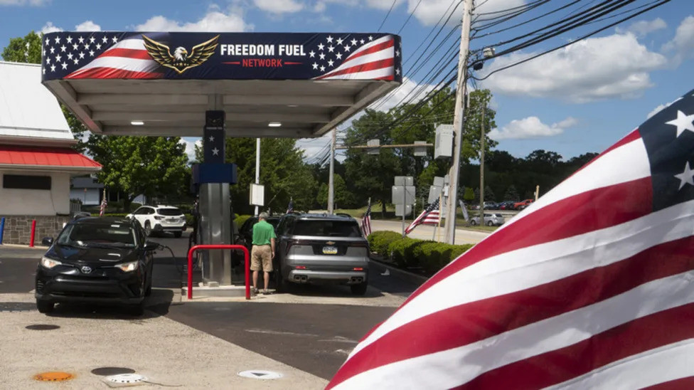 Freedom Fuel Stations Pull $3.47 A Gallon Gas Offer Right As National Average Passes $4.00