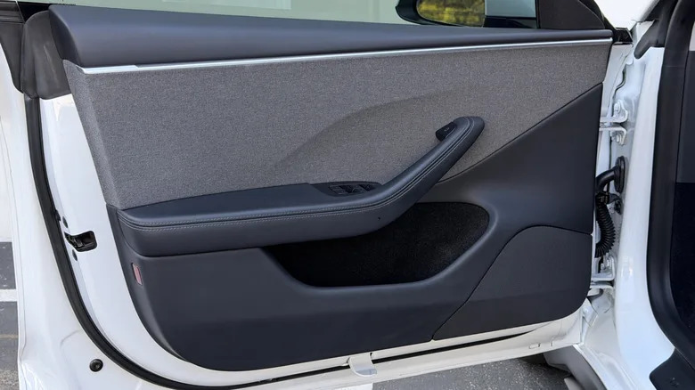 4.3 Million Chinese Vehicles, Including 3 Million Teslas, Recalled For Door Handles That Are Too Hard To Open